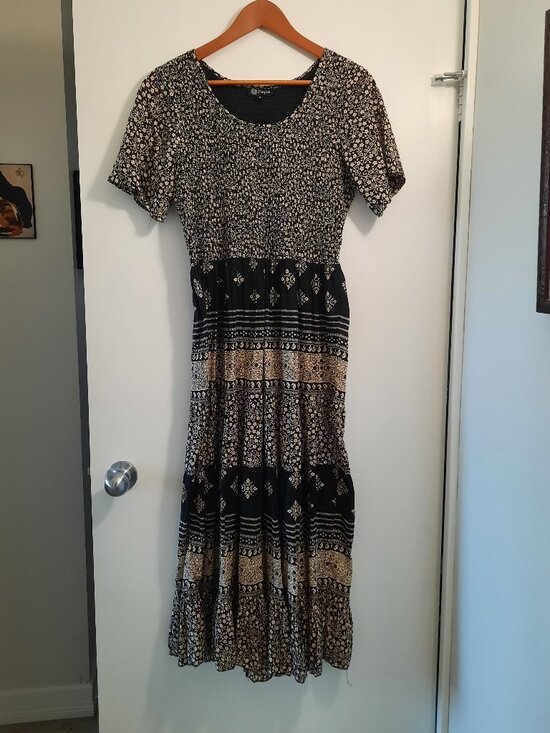 Papa Black/Cream Maxi Dress, Size M - Picture 1 of 4